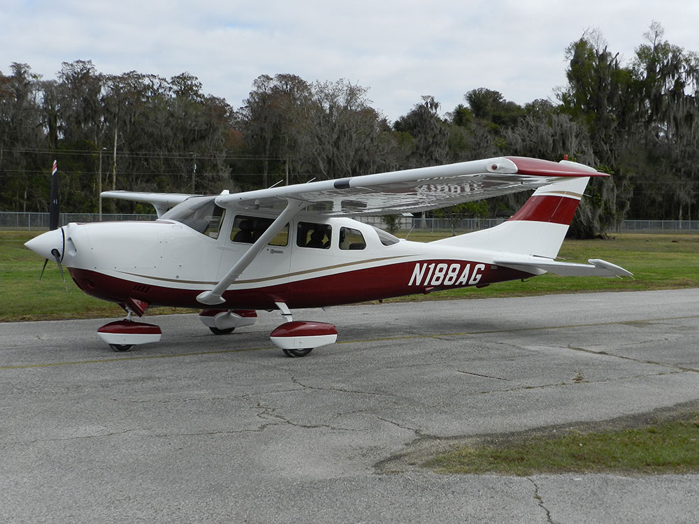 Cessna 206