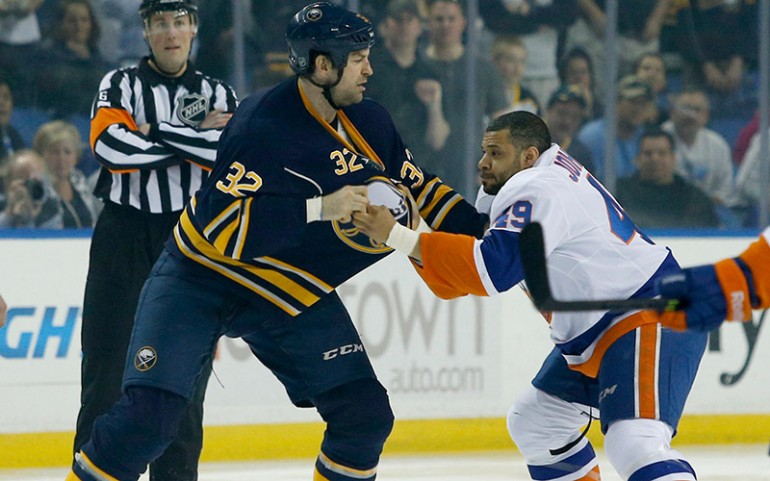 porrada hockey scott vs johnson