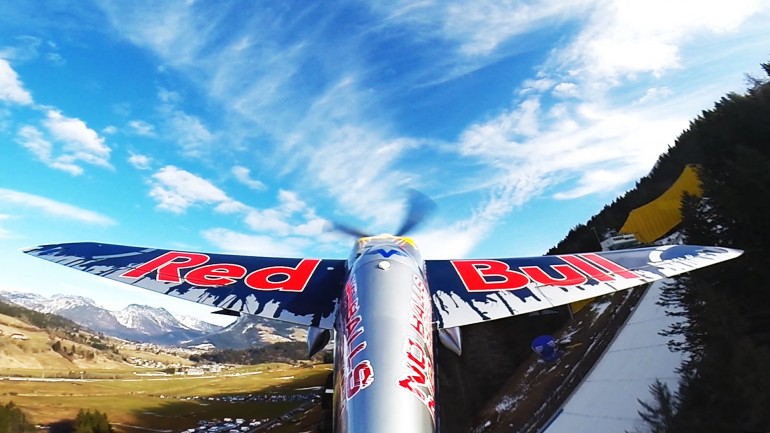 Uma volta de avião nos Alpes Austríacos