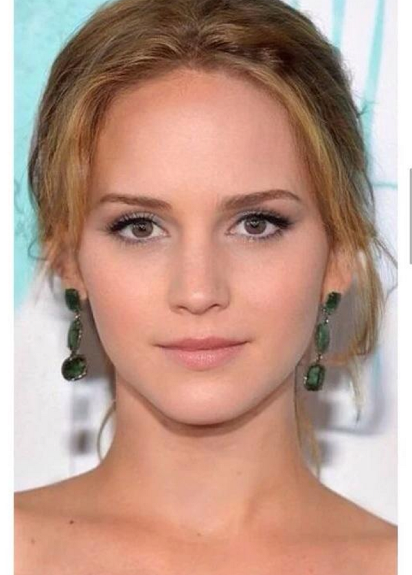 Juntando os rostos de Emma Watson e Jennifer Lawrence