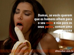 Tática para os homens olharem para o seu rosto e não para os seus peitos