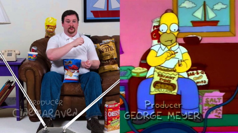 Homem recria as cenas do Homer Simpsons comendo