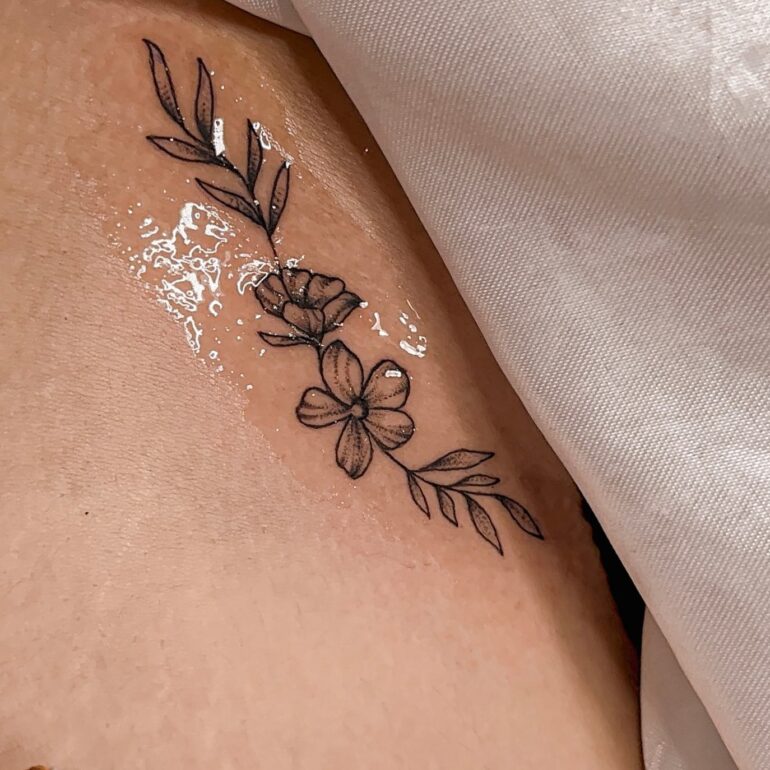 Tatuagem Íntima Feminina: Tudo o Que Você Precisa Saber